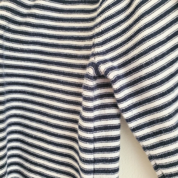 Tommy Hilfiger Cotton Nautical Striped Summer pullover Vneck size S ( 8… - Picture 7 of 16